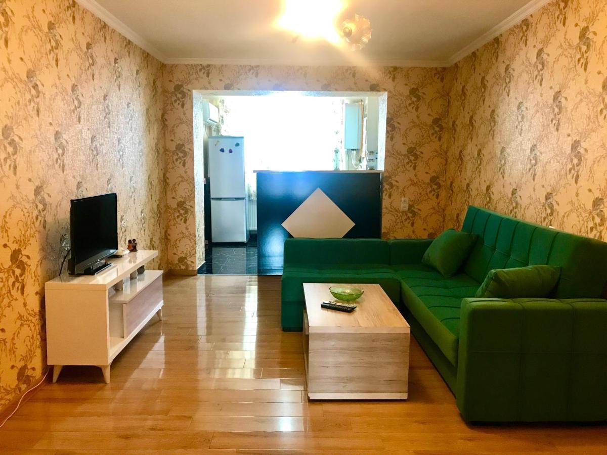 Homee Тбилиси Екстериор снимка